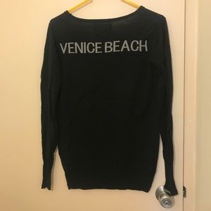 Eleven Paris Black top